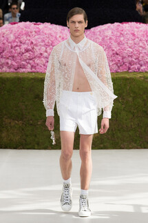 Dior Homme Spring 2019 Menswear Ким Джонс / Диор Весна Лето 2019 Мужская Неделя Моды в Париже Ким Джонс